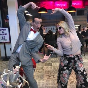 I LOVE OFFERS! Deep discounts on bundles!